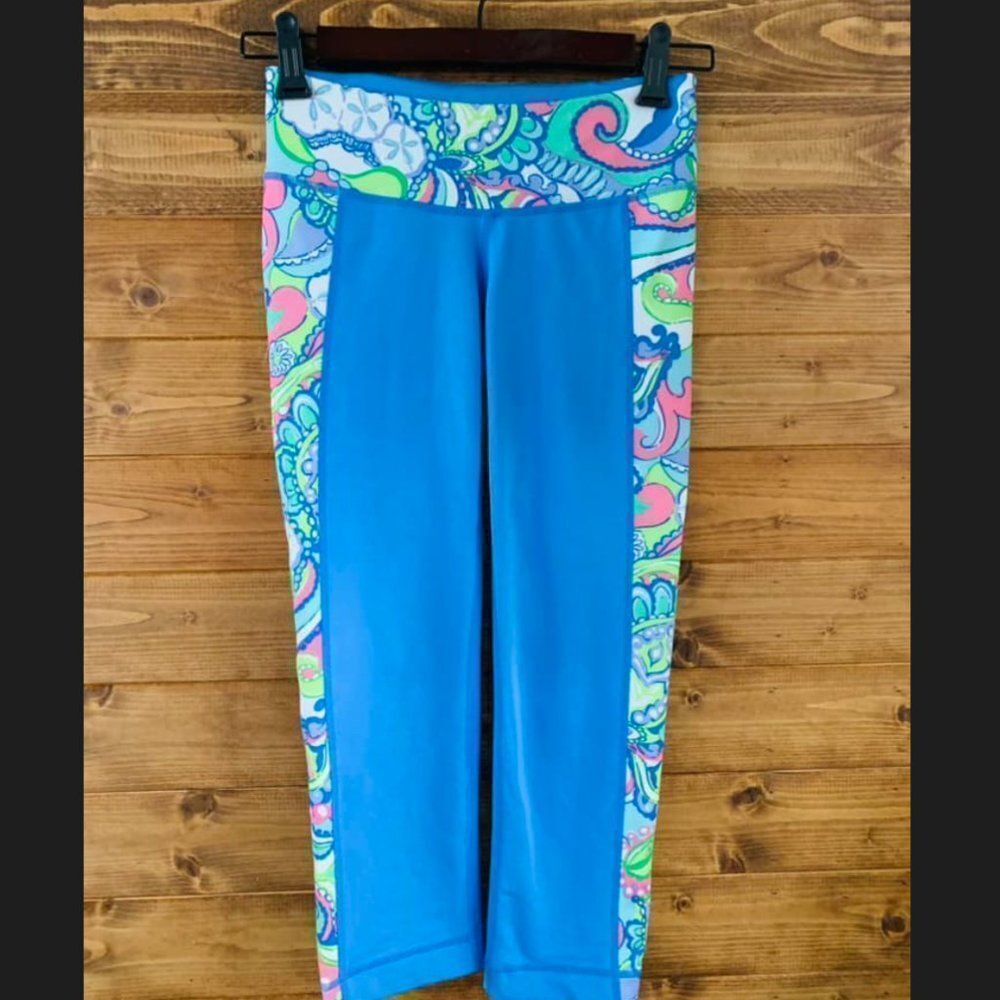 Conch Republic Lilly Pulitzer EUC Cropped Leggings Size XS Vibrant Print